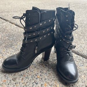 Women’s ankle boots